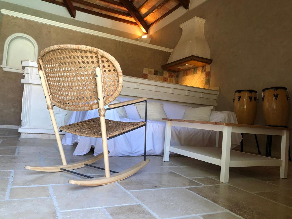 Le Pool House - Private Jacuzzi - Mas Des Sous Bois Hotel Ventabren Buitenkant foto