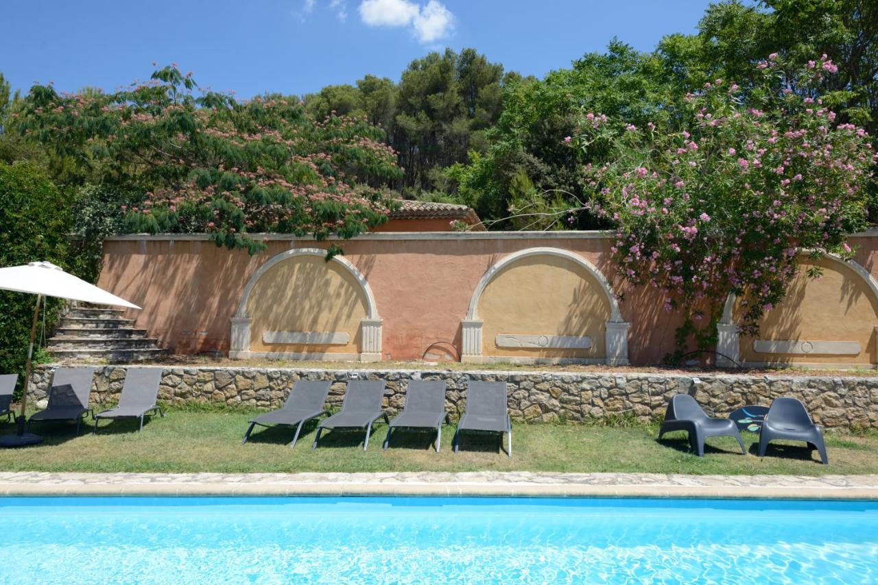 Le Pool House - Private Jacuzzi - Mas Des Sous Bois Hotel Ventabren Buitenkant foto